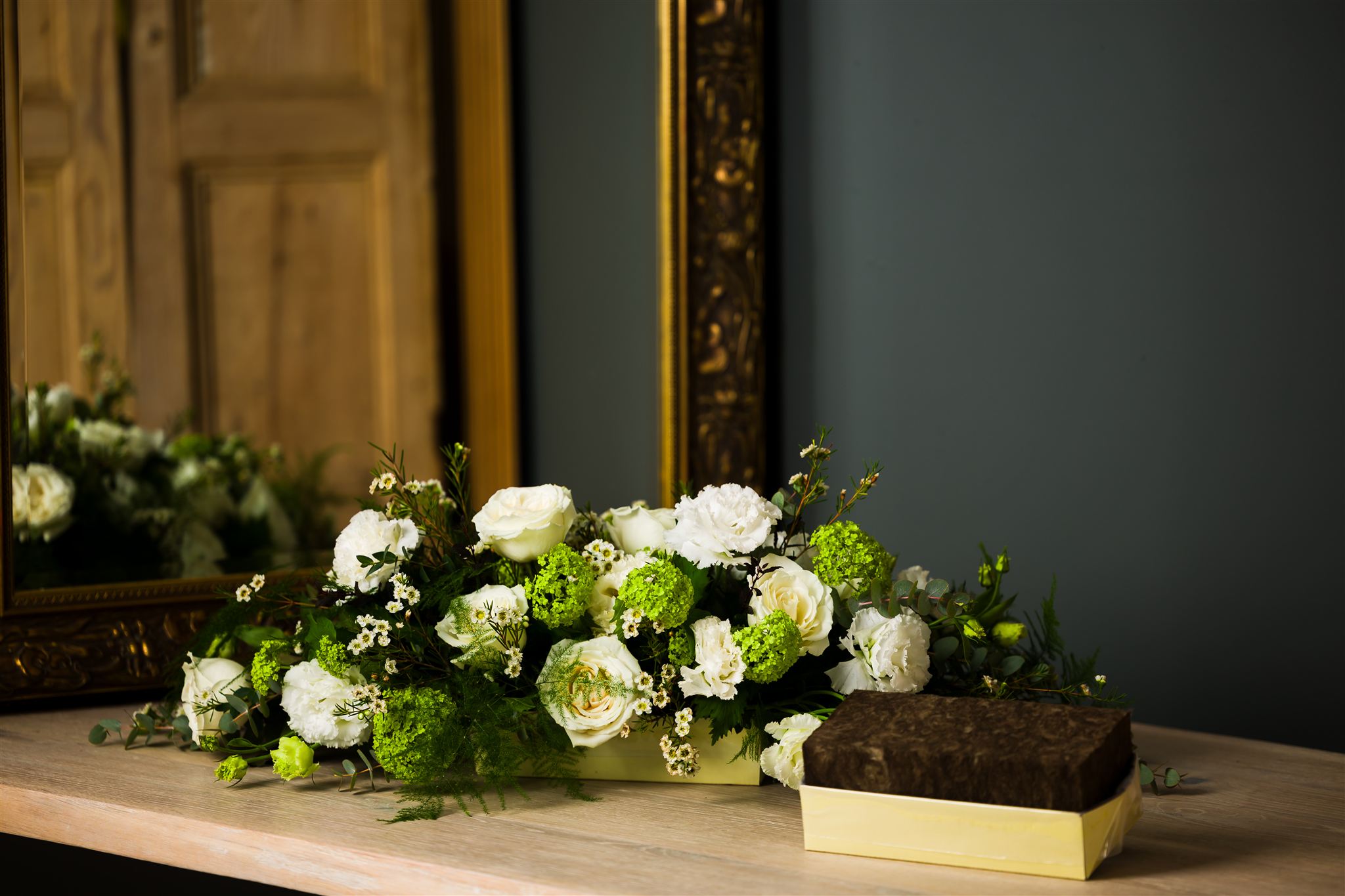 Foambox Ivory